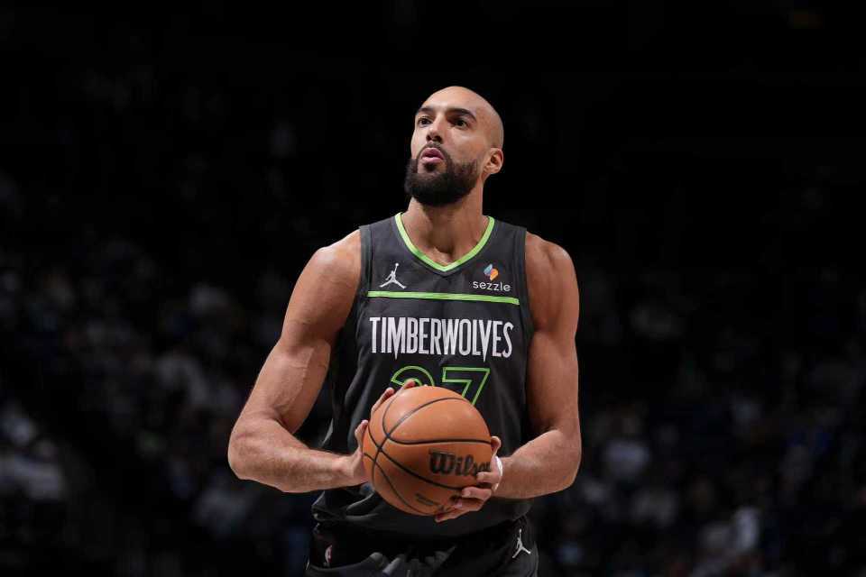 壹号娱乐下载-库里华子缺席！森林狼大胜勇士终结5连败升前六 戈贝尔15+17