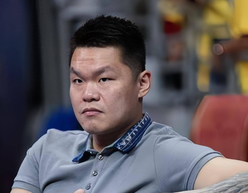 壹号娱乐官网-广东宏远今日早报！朱芳雨开闭门会议，杜锋深夜发声，一人被劝退