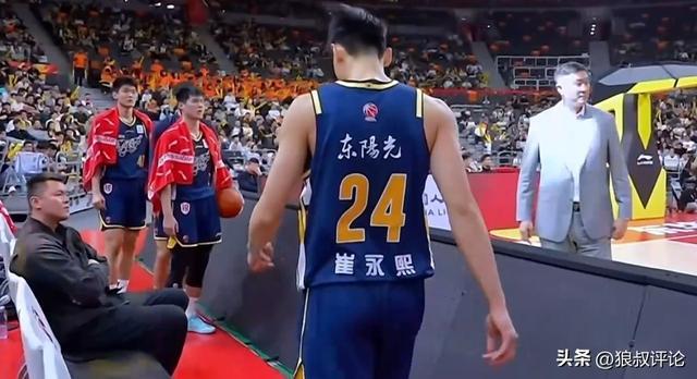 壹号娱乐官网-状态一般！崔永熙时隔688天重返CBA赛场 首节登场3分钟0分1失误